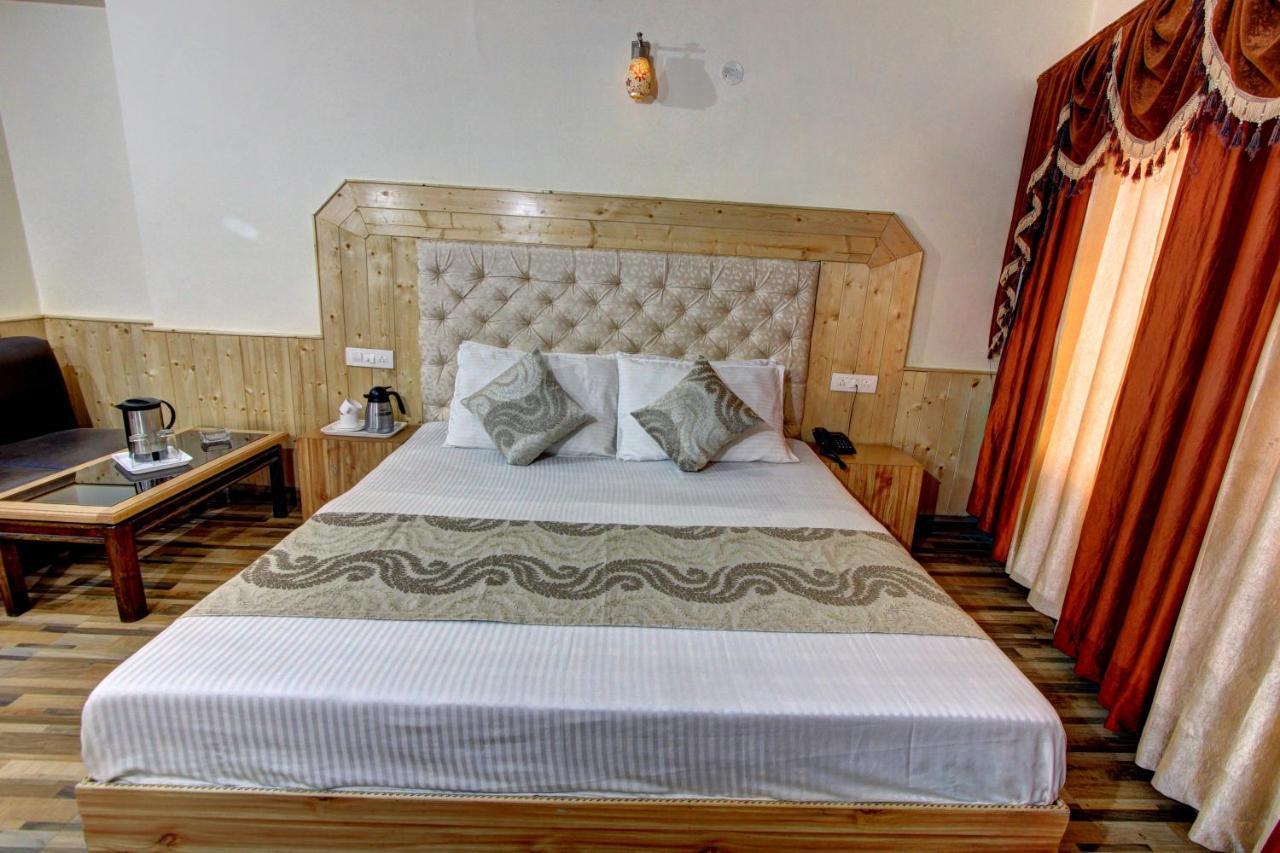 Hotel Highway Inn Manali  Exterior photo