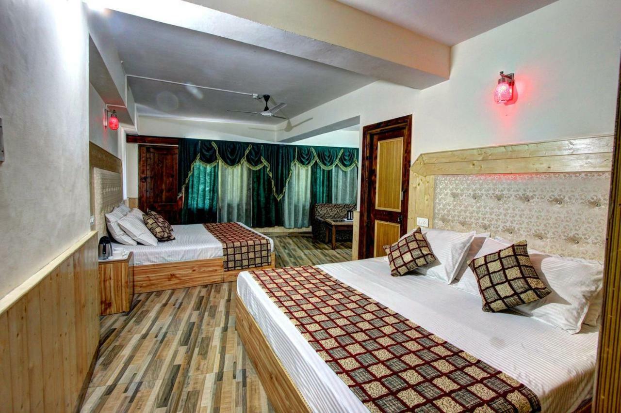Hotel Highway Inn Manali  Exterior photo